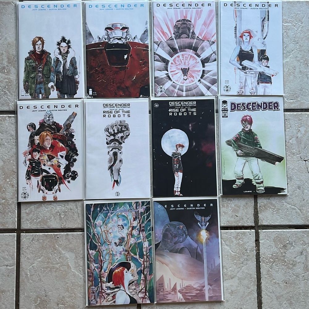 DESCENDER Comic (LOT OF 10) Vol. 4, 15, 16, 19, 20, 21, 22, 23, 27, & 28